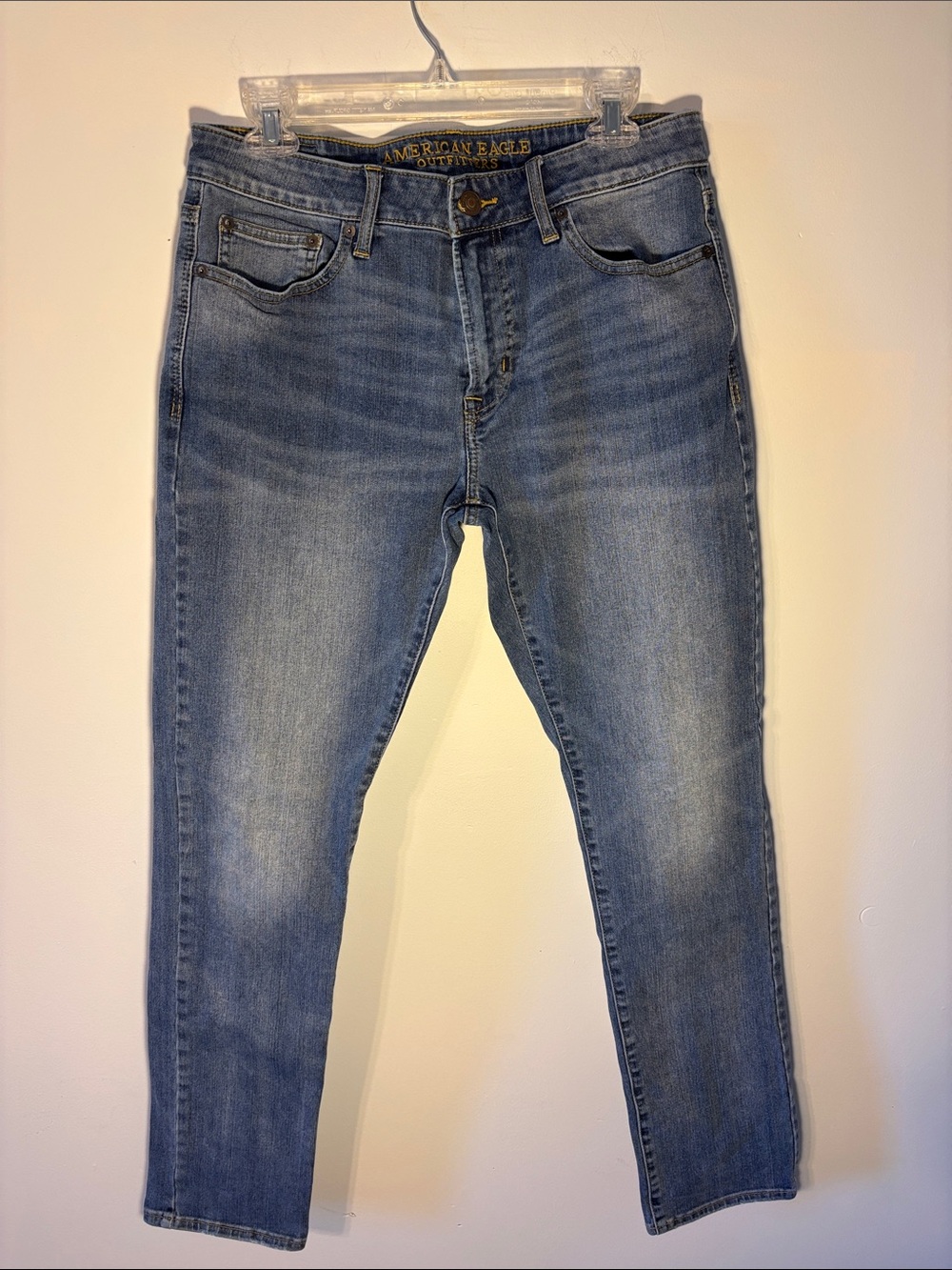 American Eagle Outfitters Men’s Light Blue Slim Straight Jeans